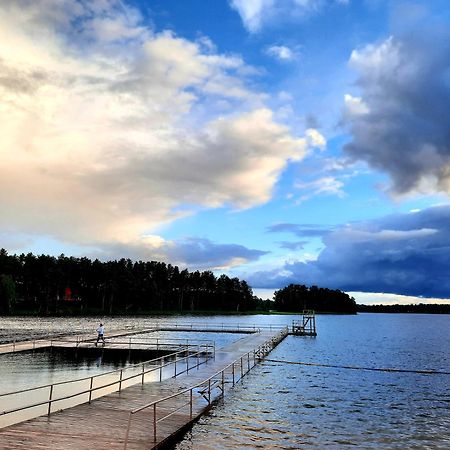 Lake & Library Boutique Hotel Іґналіна Екстер'єр фото