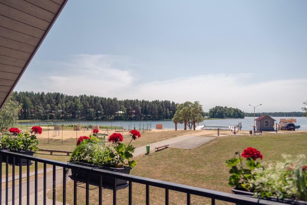 Lake & Library Boutique Hotel Іґналіна Екстер'єр фото